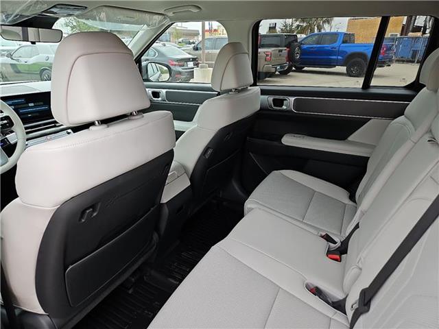 new 2025 Hyundai Santa Fe car, priced at $38,810