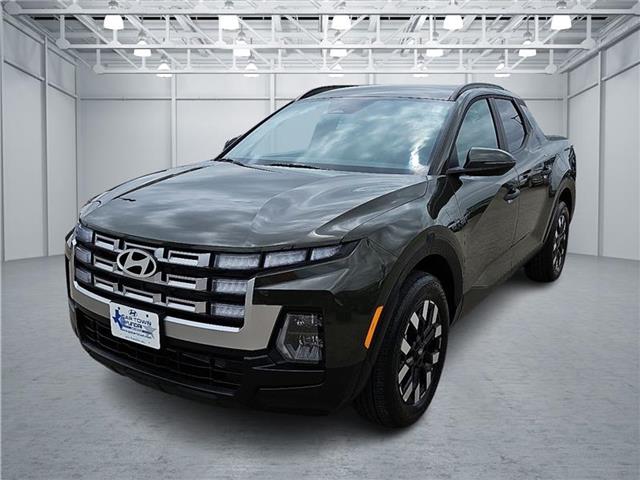 used 2025 Hyundai Santa Cruz car, priced at $31,920