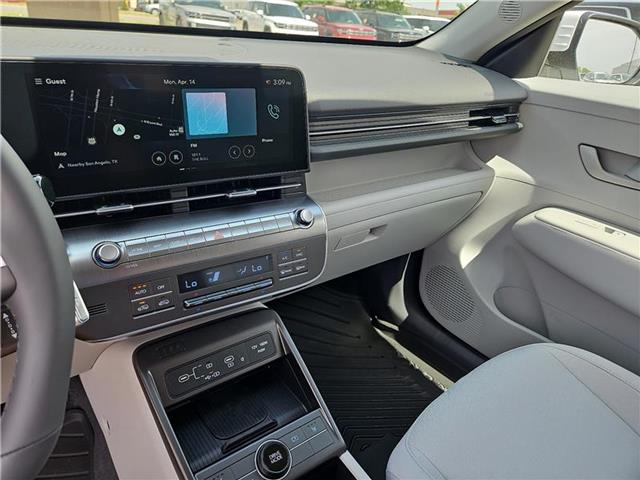 new 2025 Hyundai Kona car