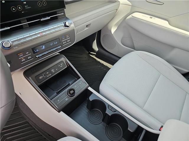 new 2025 Hyundai Kona car