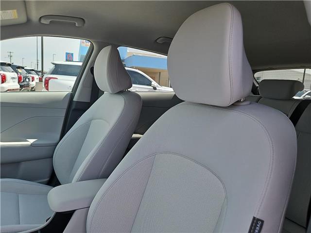 new 2025 Hyundai Kona car