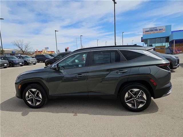 new 2025 Hyundai Tucson Hybrid car