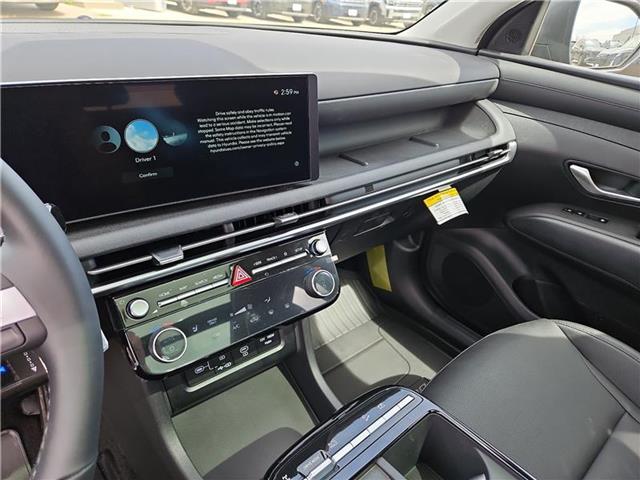 new 2025 Hyundai Tucson Hybrid car