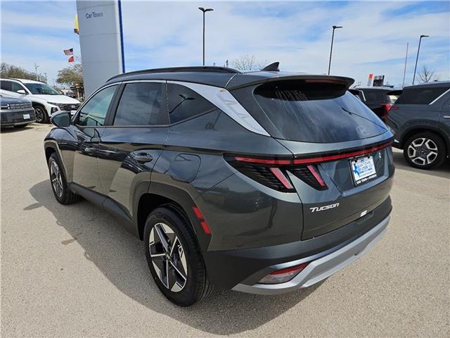 new 2025 Hyundai Tucson Hybrid car