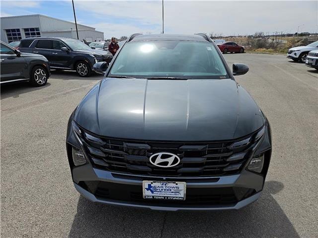 new 2025 Hyundai Tucson Hybrid car
