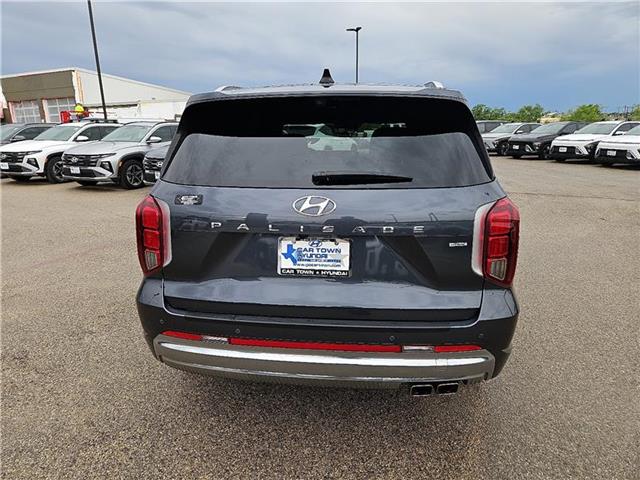 used 2024 Hyundai Palisade car, priced at $45,429