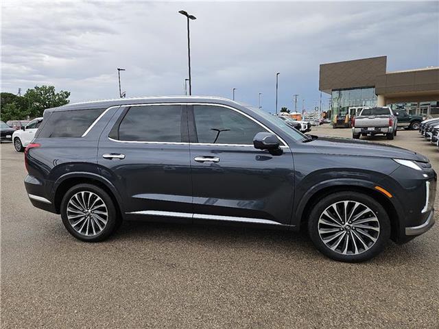 used 2024 Hyundai Palisade car, priced at $45,429
