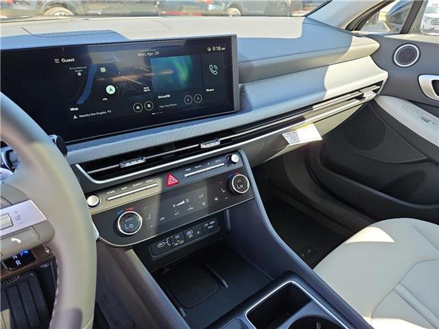 new 2024 Hyundai Sonata car, priced at $31,498