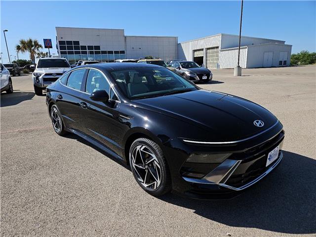 new 2024 Hyundai Sonata car, priced at $31,498