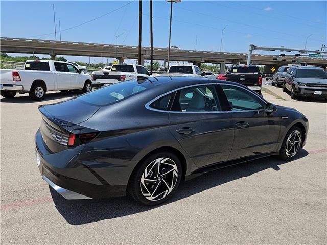 new 2024 Hyundai Sonata car, priced at $31,498