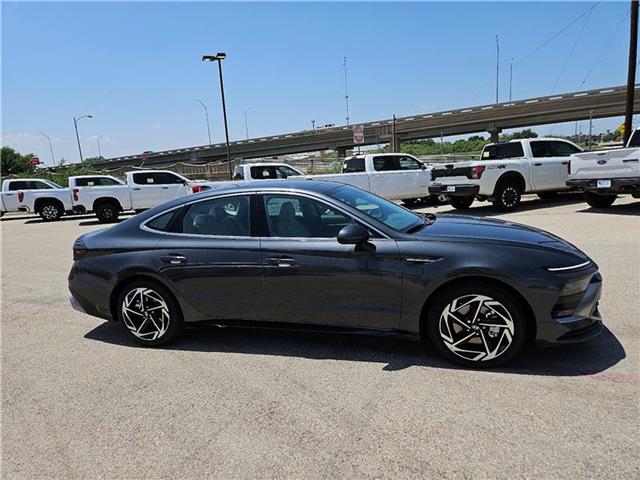 new 2024 Hyundai Sonata car, priced at $31,498