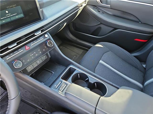 new 2024 Hyundai Sonata car, priced at $30,498