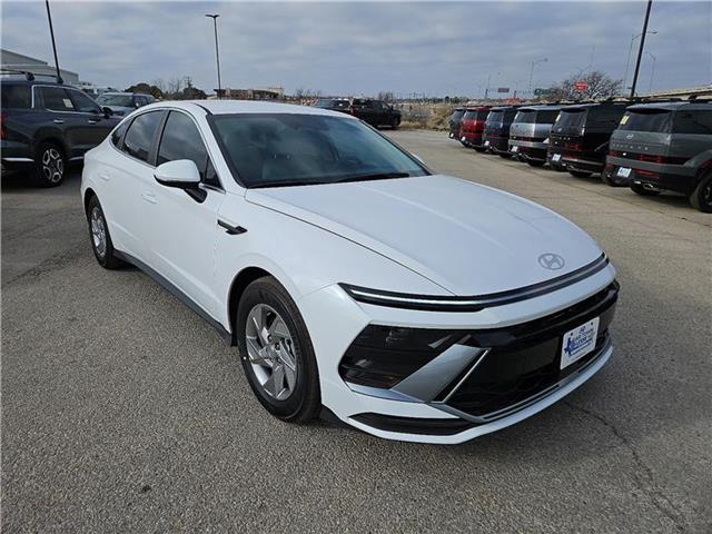 new 2025 Hyundai Sonata car