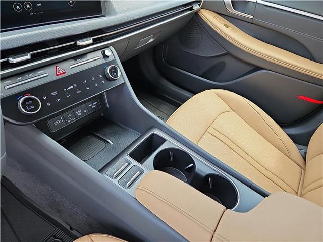 new 2025 Hyundai Sonata Hybrid car