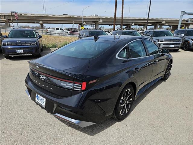 new 2025 Hyundai Sonata car