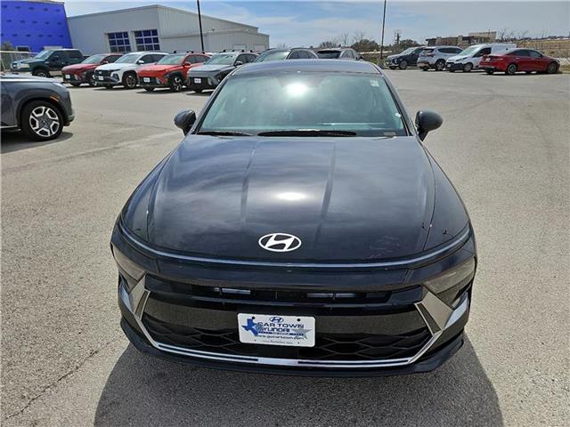 new 2025 Hyundai Sonata car