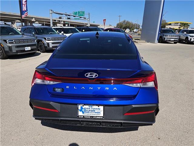 new 2025 Hyundai Elantra car