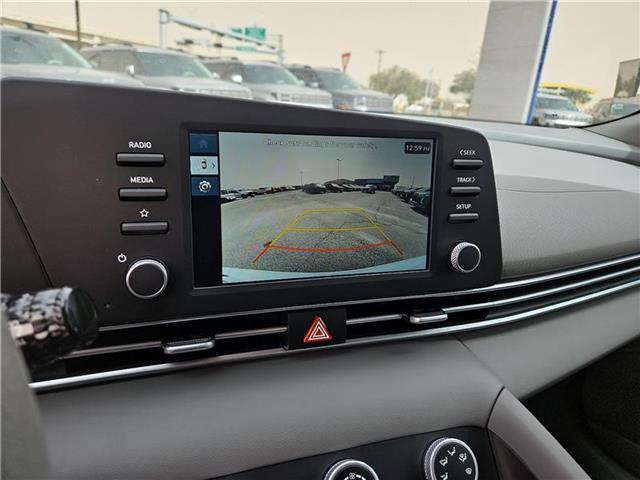 new 2025 Hyundai Elantra car