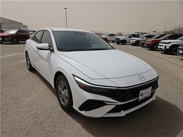 new 2025 Hyundai Elantra car