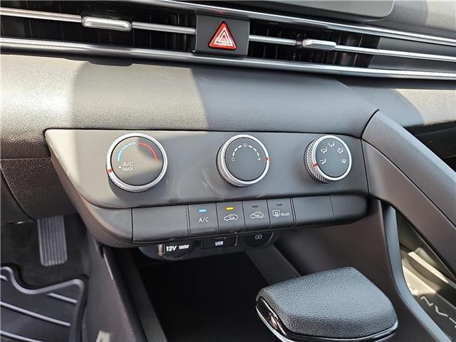 new 2025 Hyundai Elantra car