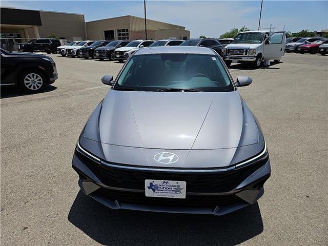 new 2025 Hyundai Elantra car