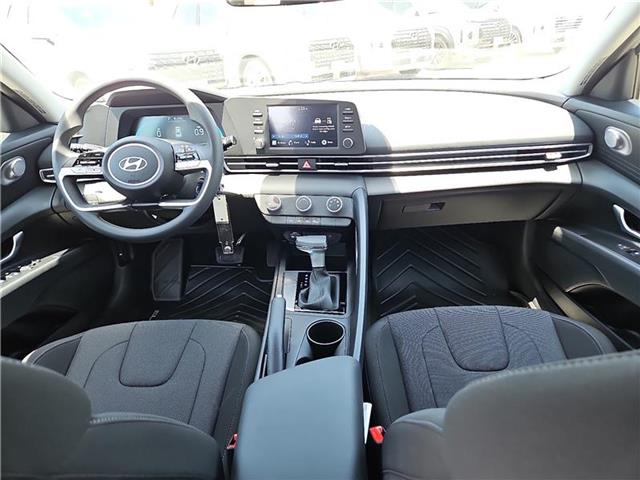 new 2025 Hyundai Elantra car