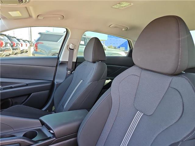 new 2025 Hyundai Elantra car