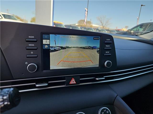 new 2025 Hyundai Elantra car