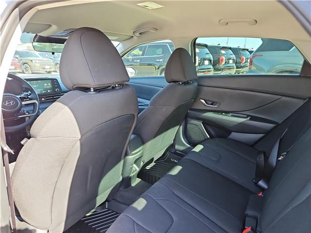 new 2025 Hyundai Elantra car