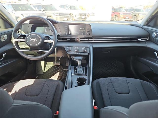 new 2025 Hyundai Elantra car