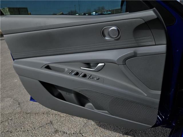 new 2025 Hyundai Elantra car