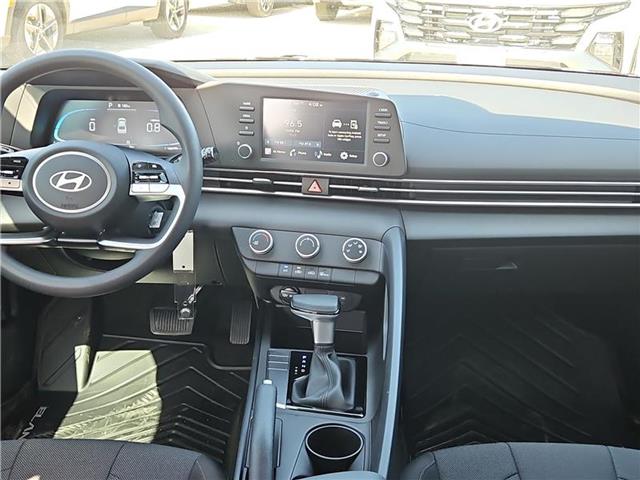 new 2025 Hyundai Elantra car