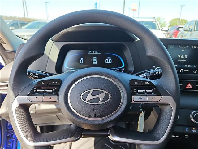 new 2025 Hyundai Elantra car