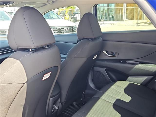 new 2025 Hyundai Elantra car