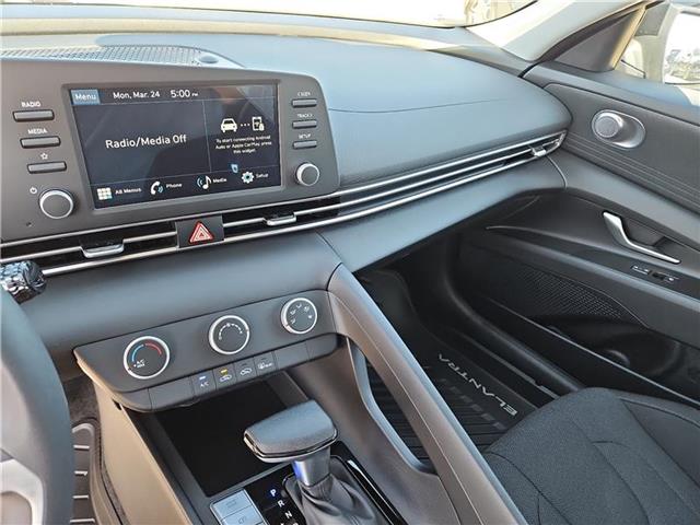new 2025 Hyundai Elantra car
