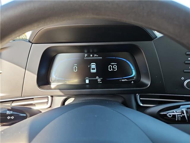 new 2025 Hyundai Elantra car