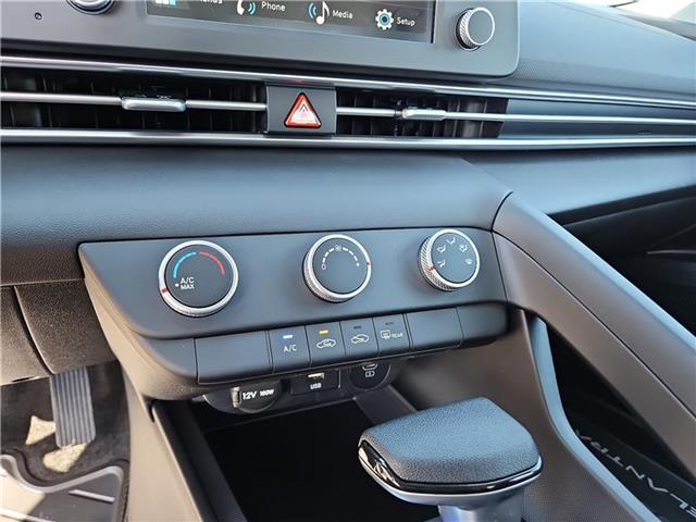 new 2025 Hyundai Elantra car