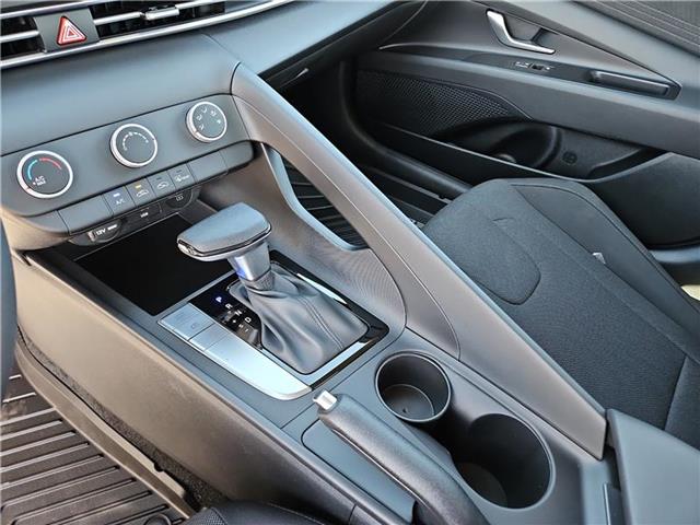 new 2025 Hyundai Elantra car