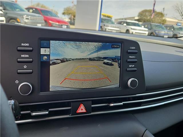 new 2025 Hyundai Elantra car