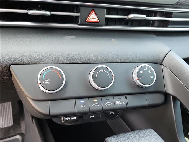new 2025 Hyundai Elantra car