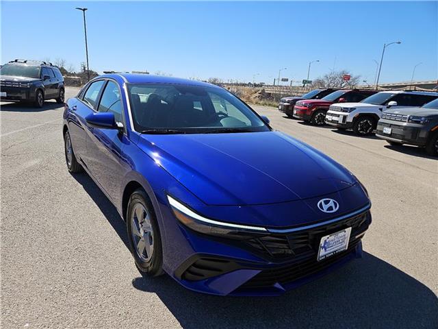 new 2025 Hyundai Elantra car
