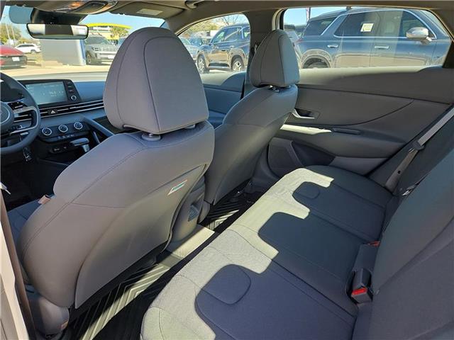 new 2025 Hyundai Elantra car