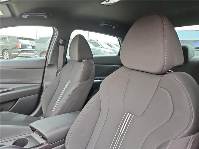 new 2025 Hyundai Elantra car