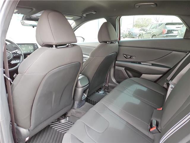 new 2025 Hyundai Elantra car
