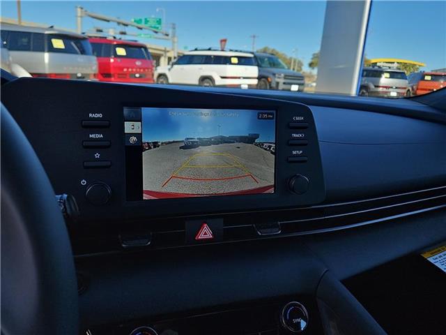 new 2025 Hyundai Elantra car