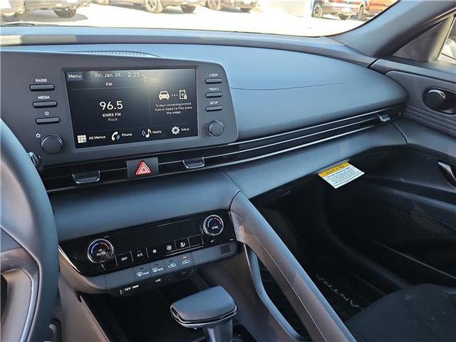 new 2025 Hyundai Elantra car