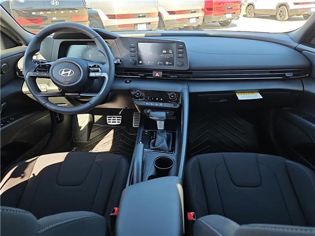 new 2025 Hyundai Elantra car