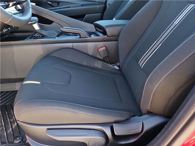 new 2025 Hyundai Elantra car