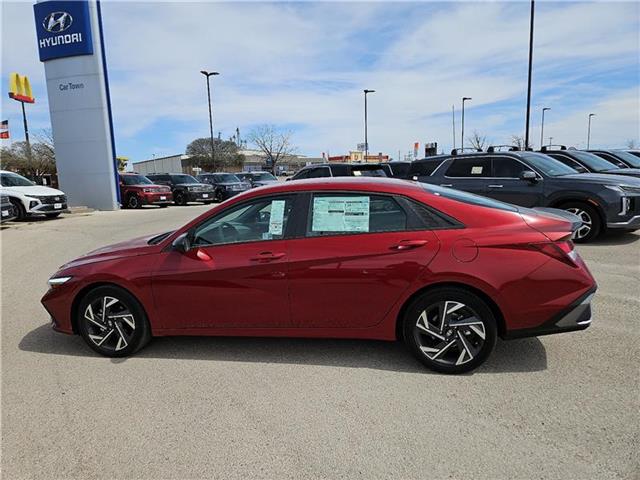 new 2025 Hyundai Elantra car