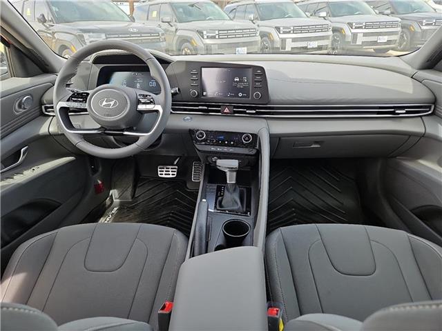 new 2025 Hyundai Elantra car